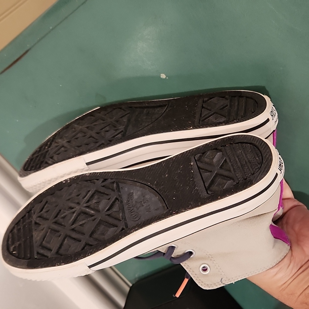 Converse All Stars hightops womens size 6 - Picture 9 of 9